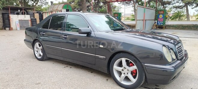 Mercedes E 230 1997, 425,000 km - 2.3 l - Bakı