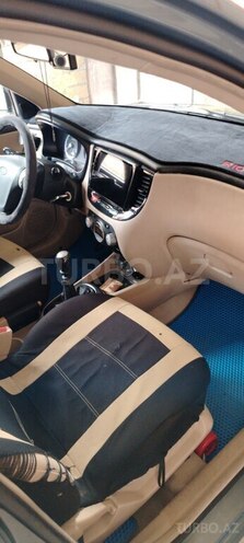 Kia Rio 2006, 328,000 km - 1.5 l - Ucar
