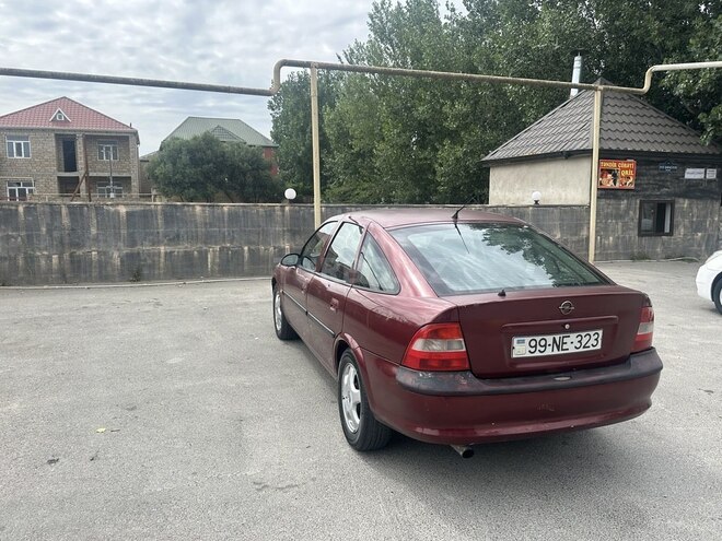 Opel Vectra 1996, 123,456 km - 1.8 l - Bakı