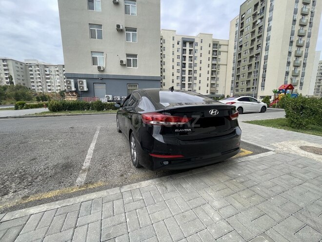 Hyundai Elantra 2018, 150,000 km - 2.0 л - Bakı