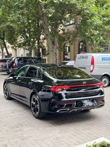 Kia K5-6