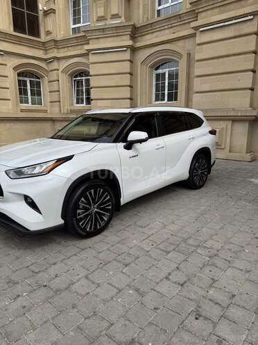 Toyota Highlander 2023, 21,200 km - 2.5 l - Bakı