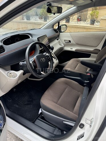 Toyota Sienta 2016, 64,000 km - 1.5 l - Bakı