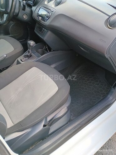 SEAT Ibiza 2012, 227,000 km - 1.6 l - Bakı