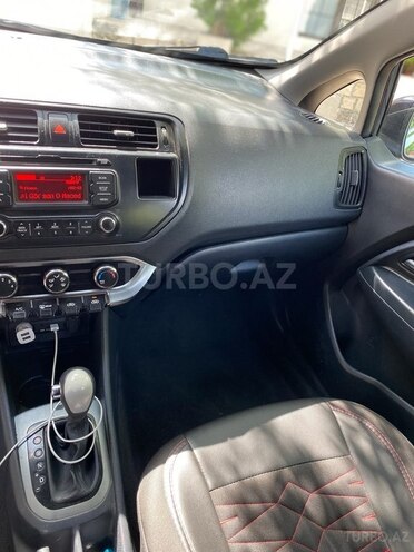 Kia Rio 2013, 268,877 km - 1.4 l - Ağcabədi