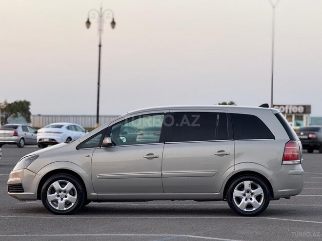 Opel Zafira 2005, 295,210 km - 2.2 l - Sumqayıt