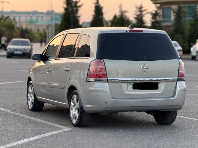 Opel Zafira 2005, 295,210 km - 2.2 l - Sumqayıt