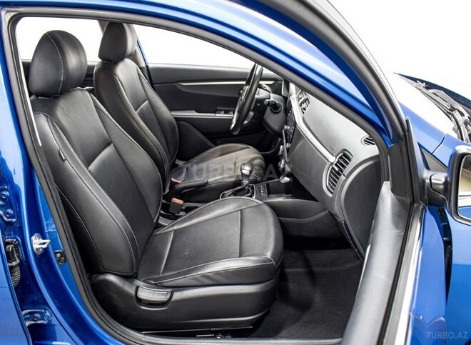 Kia Rio X-Line-22
