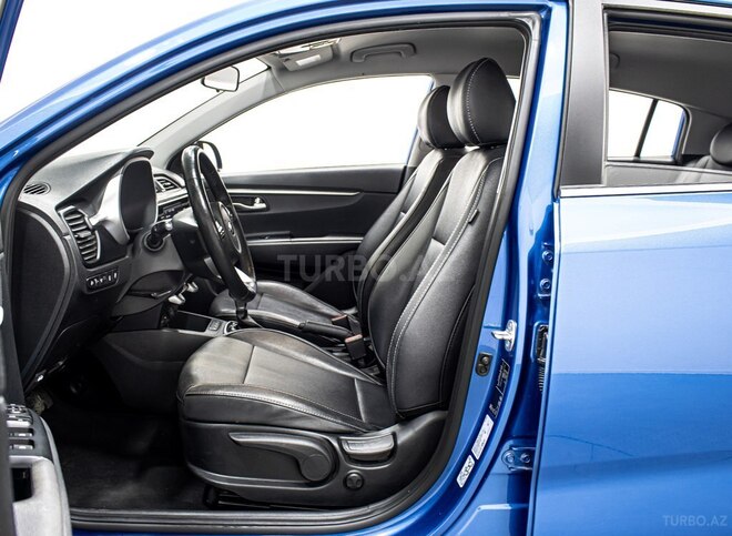 Kia Rio X-Line-15