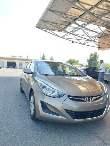 Hyundai Elantra 2015, 35,700 km - 1.8 l - Yevlax