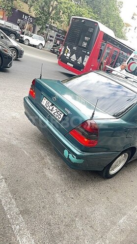 Mercedes C 180 1998, 650,000 km - 1.8 l - Bakı
