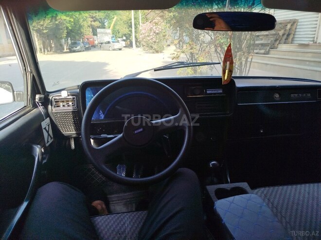 LADA (VAZ) 2107 2007, 95,000 km - 1.6 l - Salyan