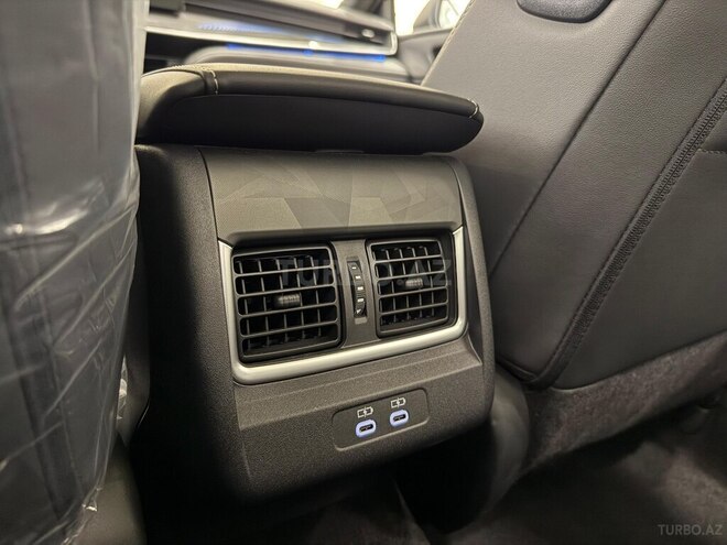 Toyota Camry-24