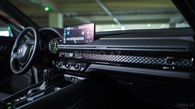 Honda Accord-11