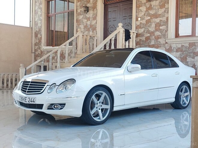 Mercedes E 240 2005, 301,000 km - 2.6 l - Gəncə