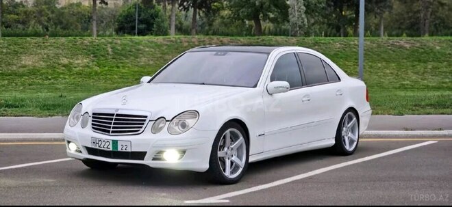 Mercedes E 240 2005, 301,000 km - 2.6 l - Gəncə