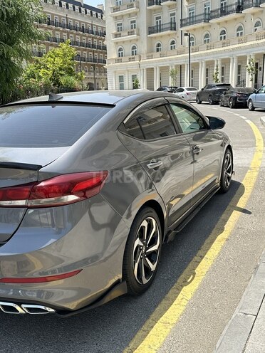 Hyundai Elantra 2018, 160,000 km - 2.0 l - Bakı