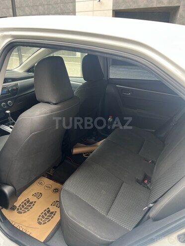 Toyota Corolla 2013, 283,500 km - 1.6 l - Bakı