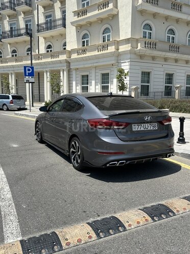 Hyundai Elantra 2018, 160,000 km - 2.0 l - Bakı
