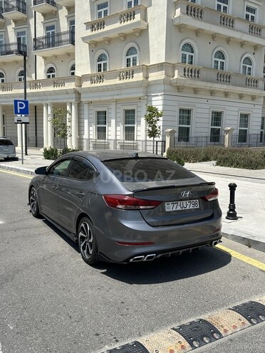 Hyundai Elantra 2018, 160,000 km - 2.0 l - Bakı