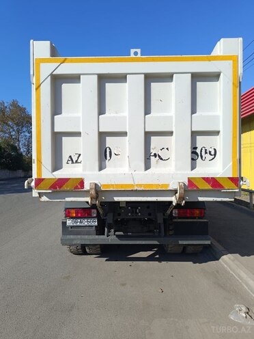 HOWO Sinotruk 2024, 29,000 km - 9.7 л - Gəncə