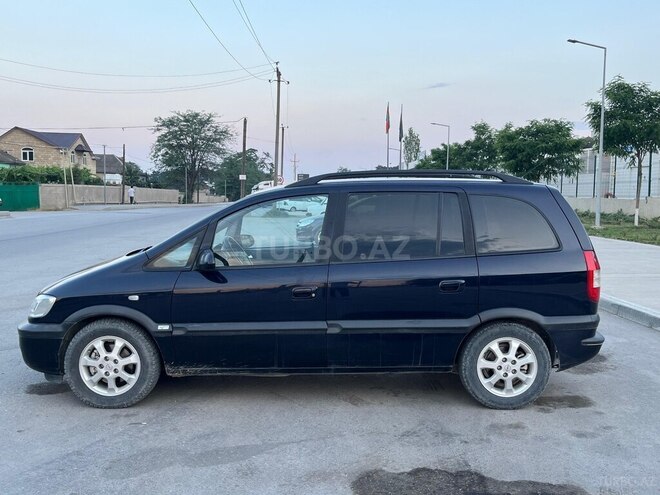 Opel Zafira 2003, 334,500 km - 1.8 l - Xudat