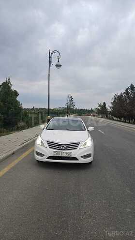 Hyundai Grandeur 2014, 140,000 km - 2.4 l - Naftalan