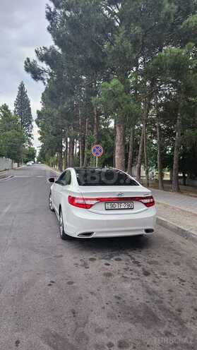 Hyundai Grandeur 2014, 140,000 km - 2.4 l - Naftalan