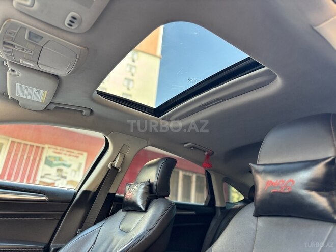 Ford Fusion (North America) 2015, 222,000 km - 2.0 л - Bakı