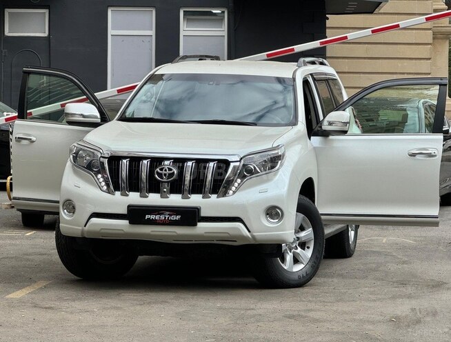 Toyota Land Cruiser Prado-3