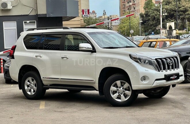 Toyota Land Cruiser Prado-9