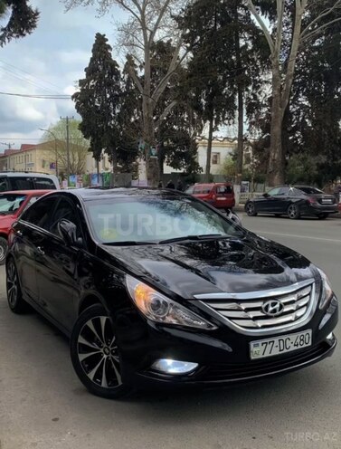 Hyundai Sonata-2