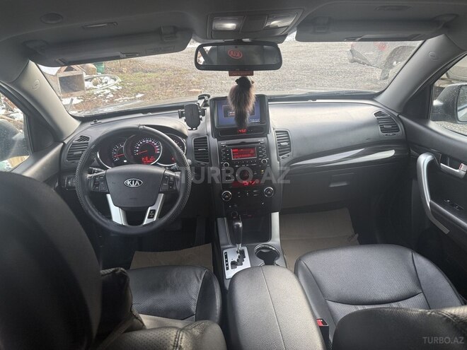 Kia Sorento 2011, 254,000 km - 2.0 l - Füzuli