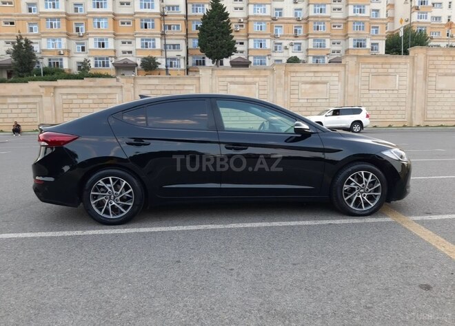 Hyundai Elantra 2016, 169,000 km - 2.0 l - Bakı