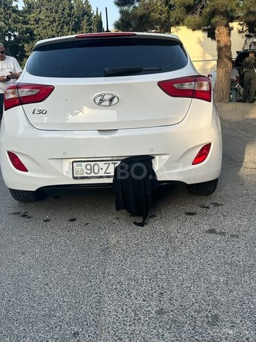 Hyundai i30 2013, 222,000 km - 1.6 л - Bakı
