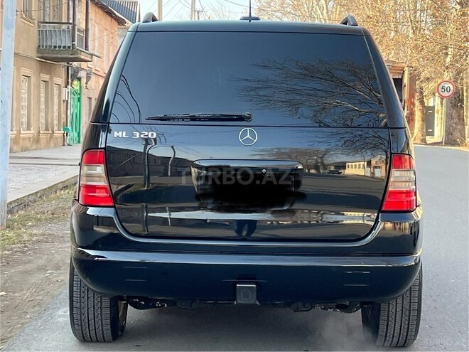 Mercedes ML 320 4MATIC 2000, 226,000 km - 3.2 l - Bakı