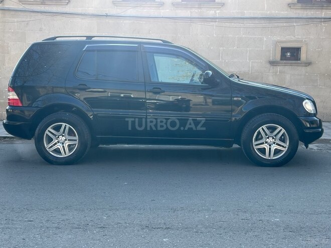 Mercedes ML 320 4MATIC 2000, 226,000 km - 3.2 l - Bakı