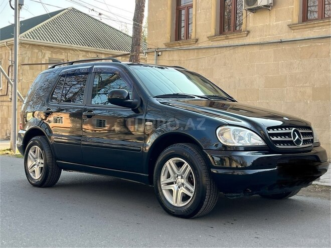 Mercedes ML 320 4MATIC 2000, 226,000 km - 3.2 l - Bakı