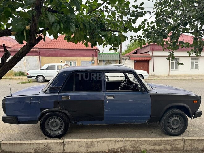 LADA (VAZ) 2107 2005, 70,000 km - 1.6 л - Quba