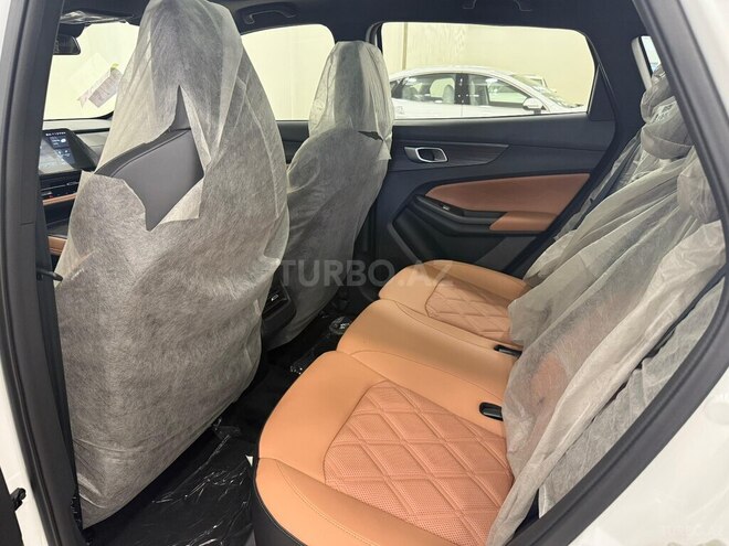 Changan Qiyuan Q05-12