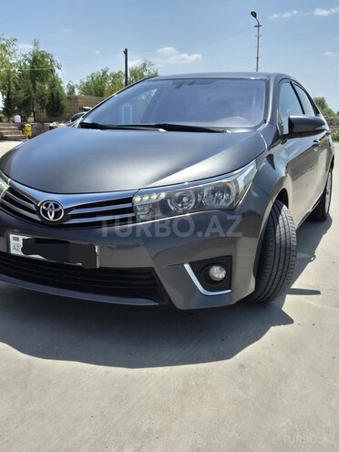Toyota Corolla 2013, 177,000 km - 1.4 l - Salyan
