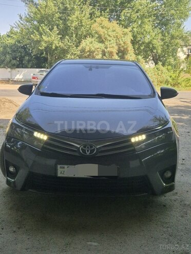 Toyota Corolla 2013, 177,000 km - 1.4 l - Salyan