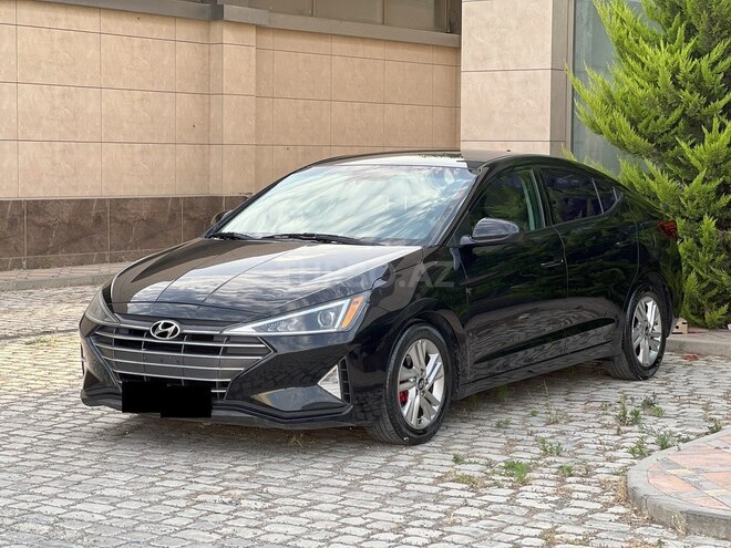 Hyundai Elantra 2018, 97,000 km - 2.0 l - Bakı