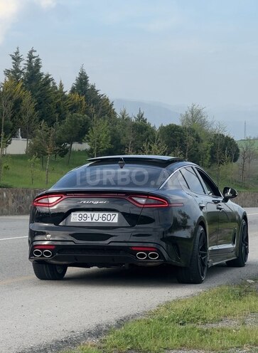 Kia Stinger-12