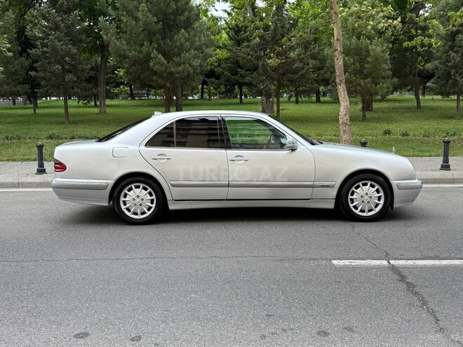 Mercedes E 220 d 2000, 312,000 km - 2.2 l - Bakı