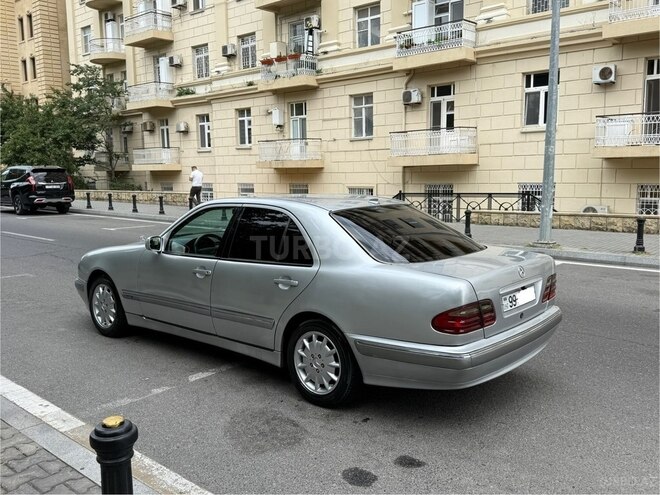 Mercedes E 220 d 2000, 312,000 km - 2.2 l - Bakı