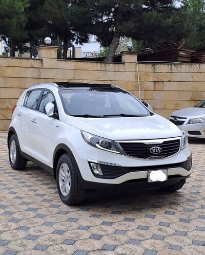 Kia Sportage 2013, 116,000 km - 2.0 l - Gəncə