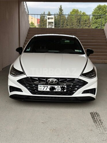 Hyundai Sonata-1