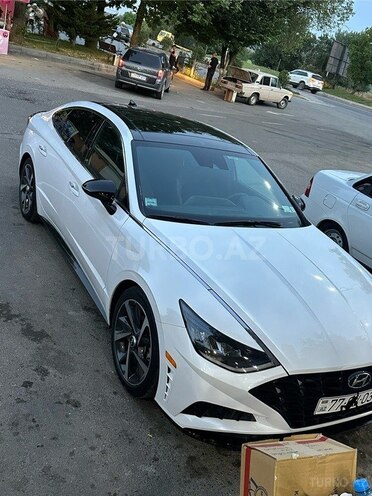 Hyundai Sonata-5