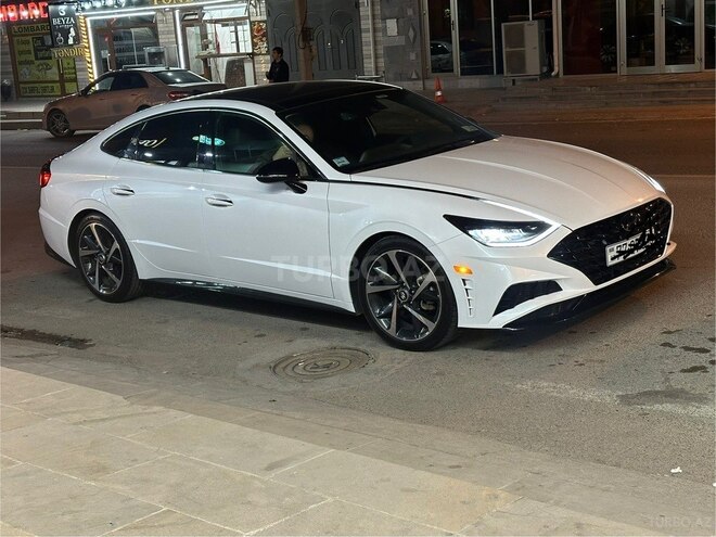 Hyundai Sonata-4